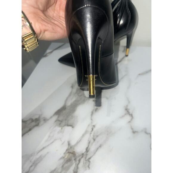 Tom Ford Black Glossy Padlock Pumps Size 37 - Picture 6 of 8